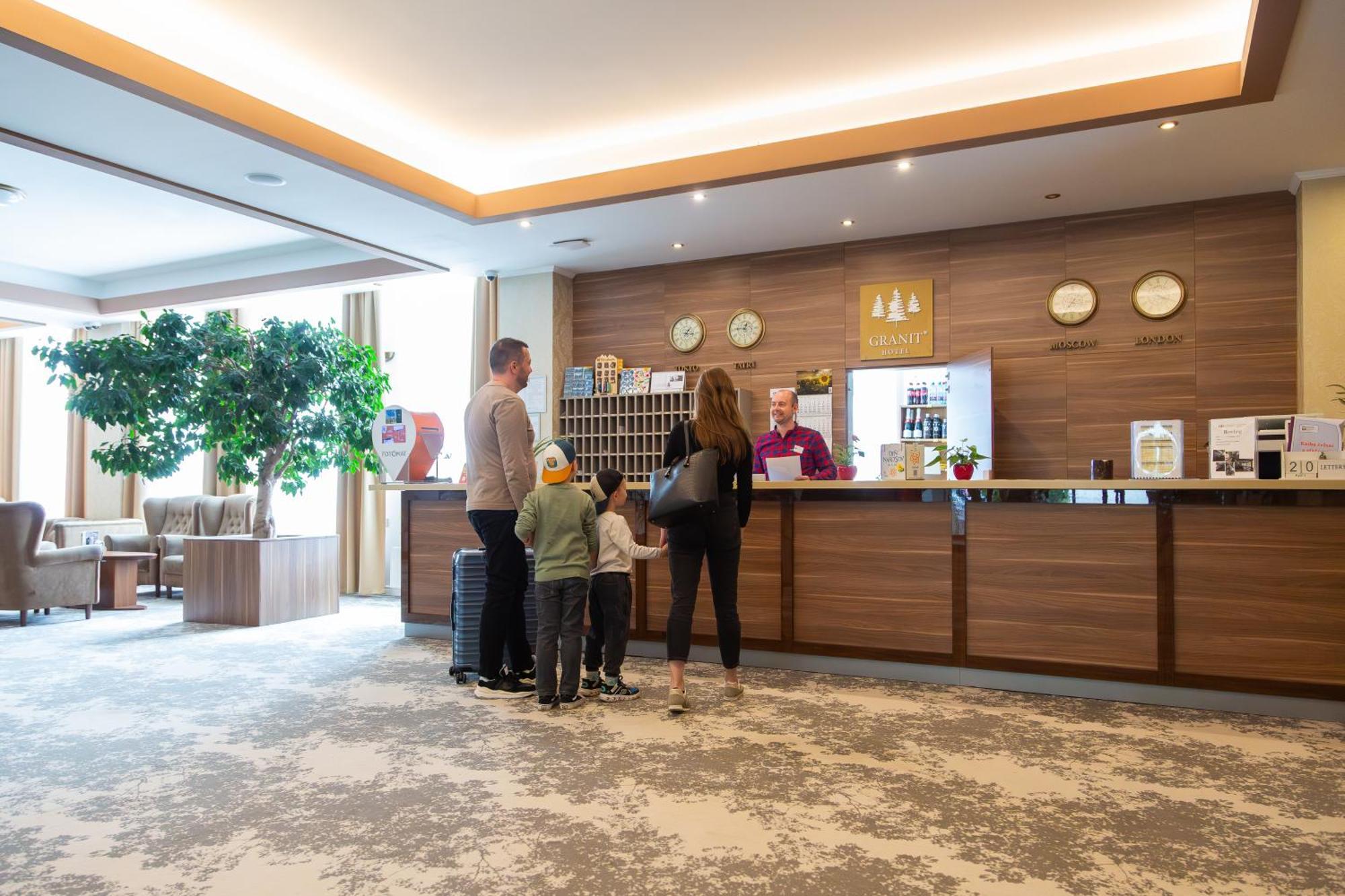 Hotel Granit Tatranske Zruby Vysoke Tatry Luaran gambar
